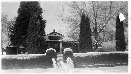 Farmhouse on Ustick near Eagle Rd